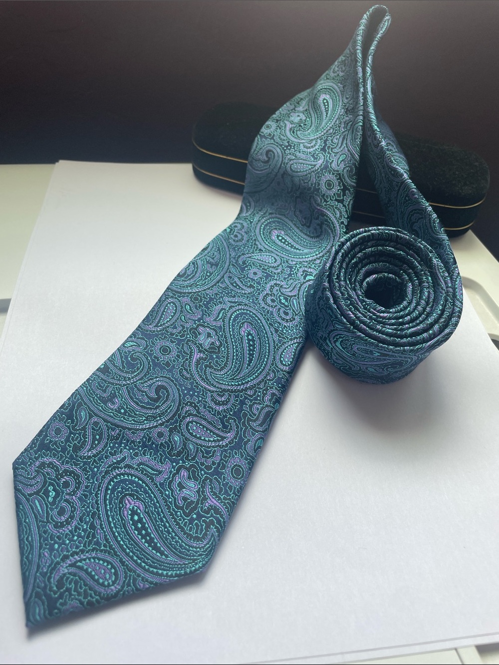 VTG J ABBOUD SILK BROCADE TIE